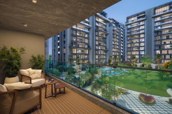 5 BHK Flat for sale in Avadh Erlica ・ Vesu - Photo 1
