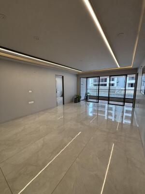 4 BHK Flat for sale in Happy Astoria ・ Vesu - Photo 1