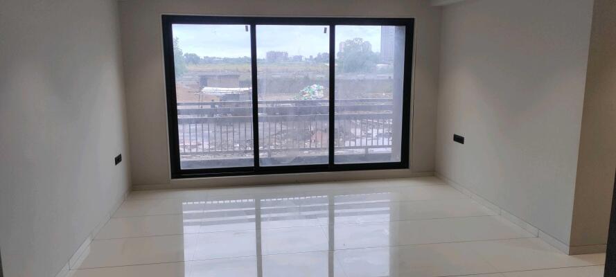 3 BHK Flat for sale in The Legacy ・ Jahangirabad - Photo 1