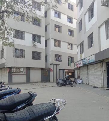 2 BHK Flat for sale in Krishna Residency ・ Kholvad - Photo 1