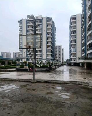 3 BHK Flat for sale in Samarth Enclave 3.7 (3) ・ Vesu - Photo 1