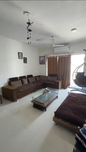4 BHK Flat for sale in Palm Avenue ・ Vesu - Photo 1