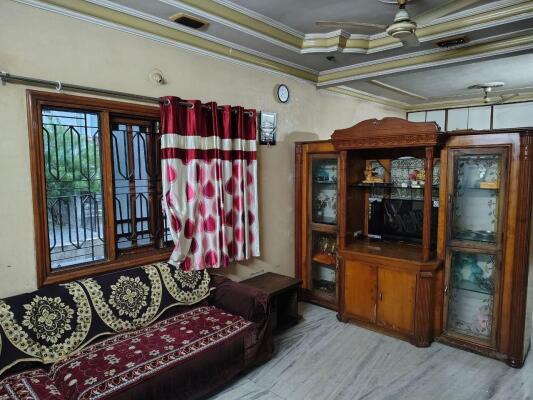 4 BHK Independent House/Villa for sale in Althan 3.4 % (3Y) - Photo 1