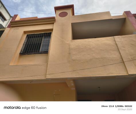 4 BHK Independent House/Villa for sale in 27 Bhaktidhara Row House ・ Bhaktidhara Row House Icchapure Hazira road surat - Photo 1