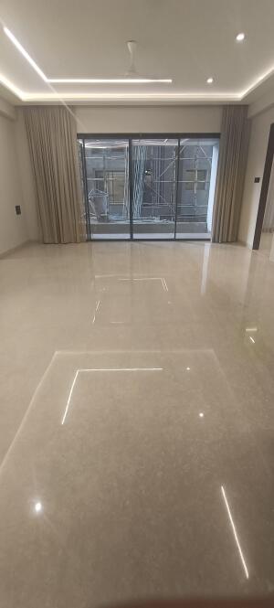 3 BHK Flat for sale in Modestaa ・ Vesu - Photo 1