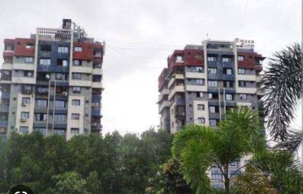 2 BHK Flat for sale in Tween Tower ・ Adajan - Photo 1