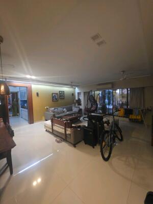 3 BHK Flat for sale in Horizon ・ Vesu - Photo 1
