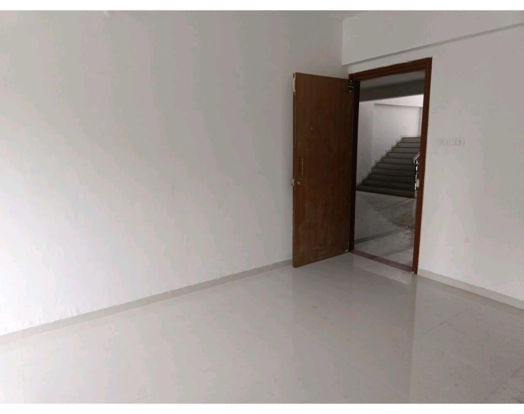 2 BHK Flat for rent in Omkara Shubham Heights ・ Jahangirabad - Photo 1