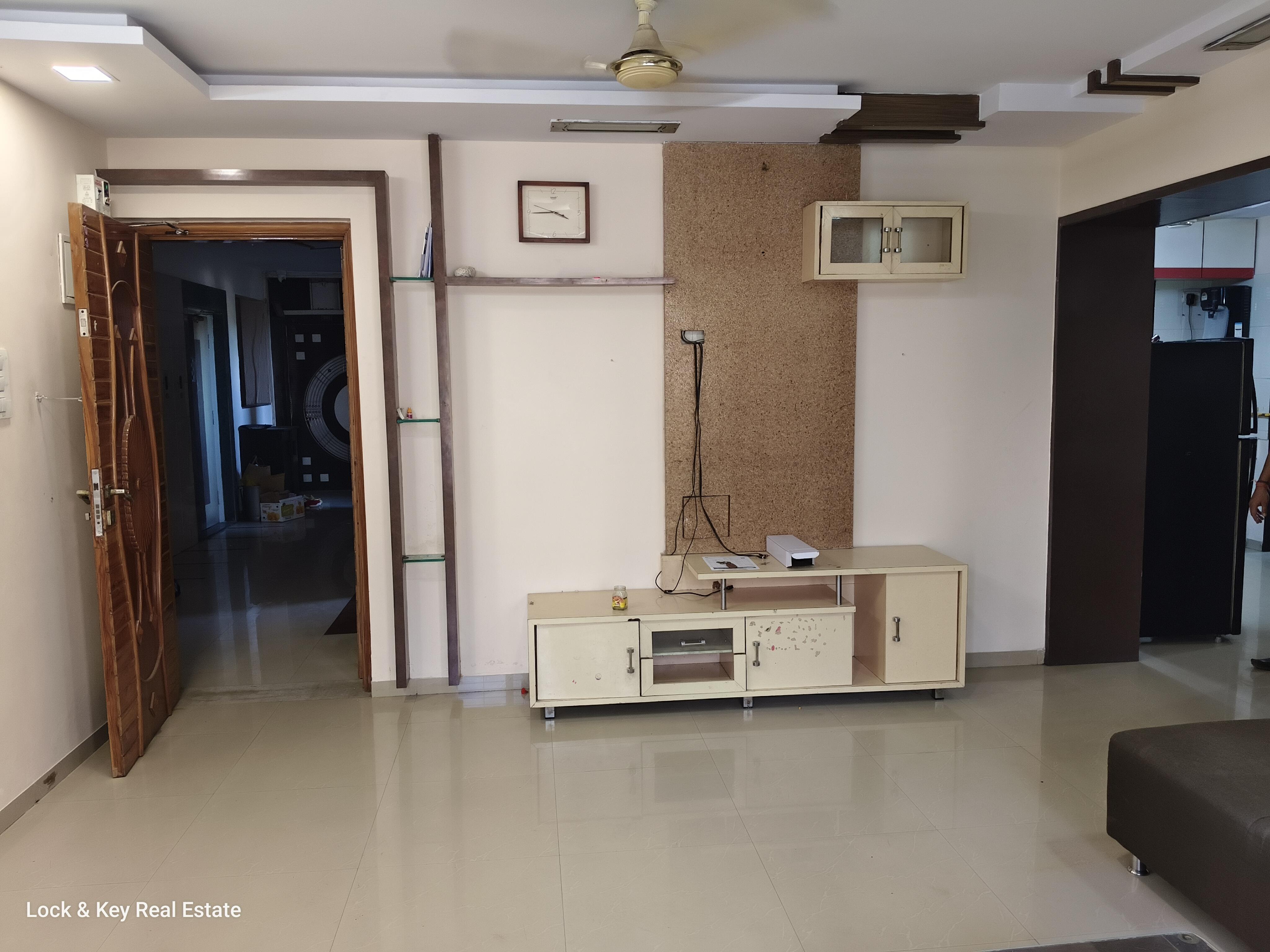 2 BHK Flat for rent in Rajhans Campus ・ PAL - Photo 1
